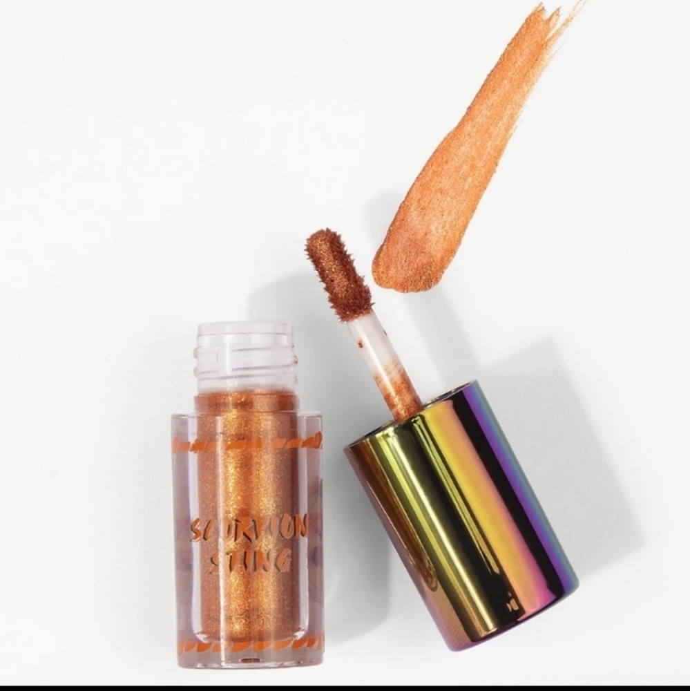 BH Cosmetics Poison Shock Scorpion Sting Liquid Eyeshadow